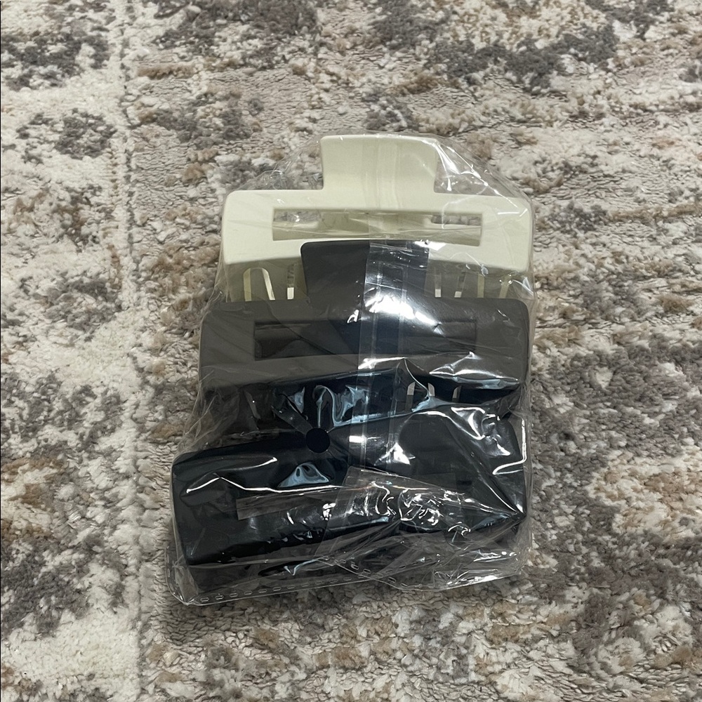 Set of Black and Cream Hair Clips